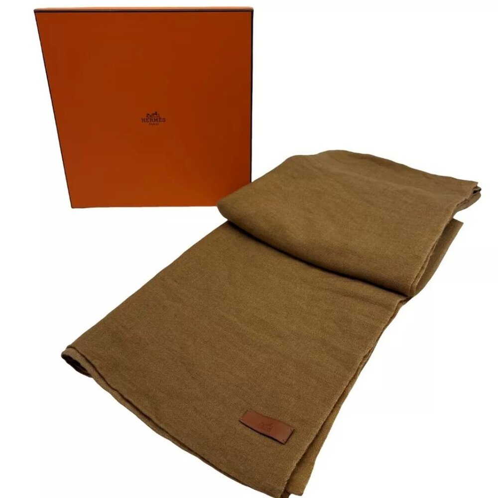 Authentic HERMES Large Stole Sand Beige CAMEL